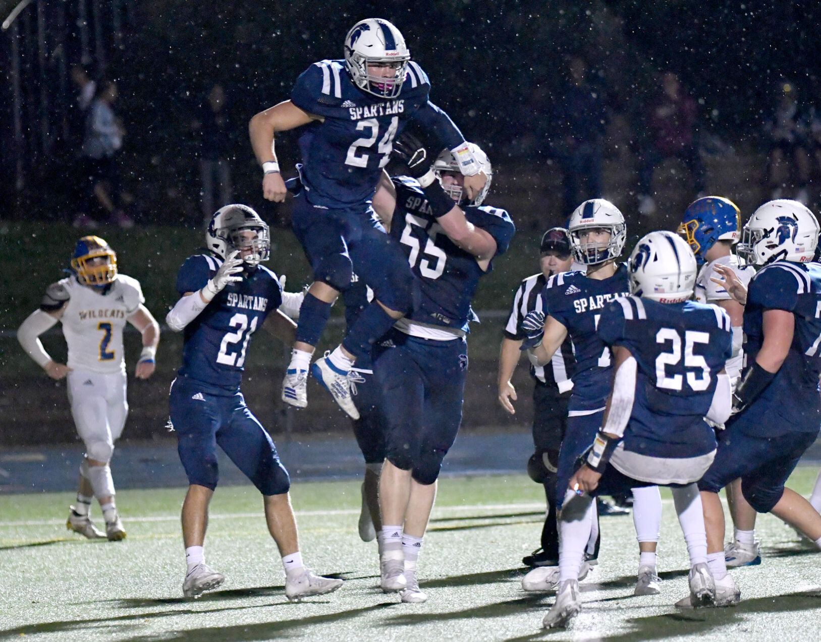 092421-qc-spt-north-pv fball